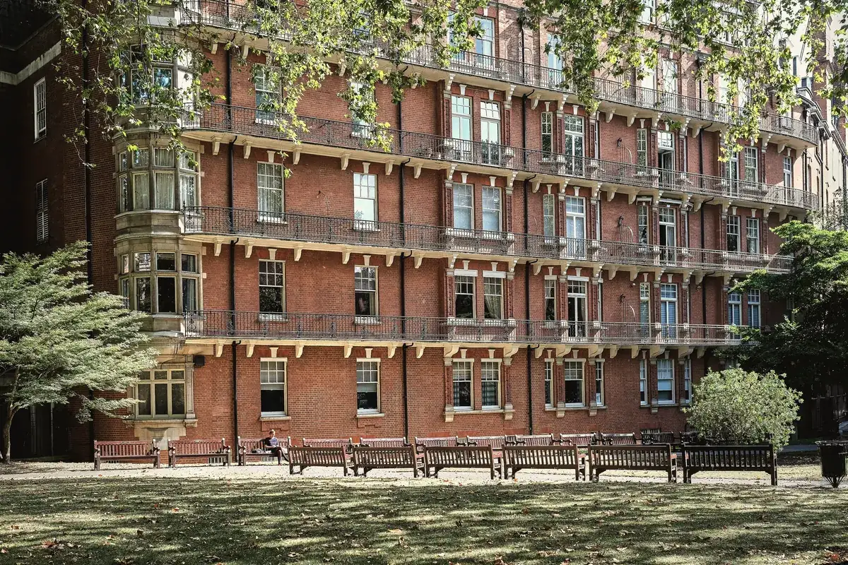 Mount Street Gardens, Mayfair